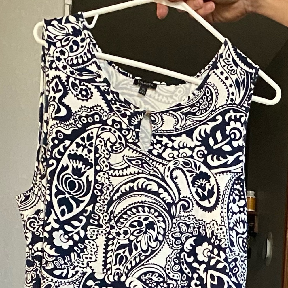 Talbots maxi dress size XL keyhole, front navy and white